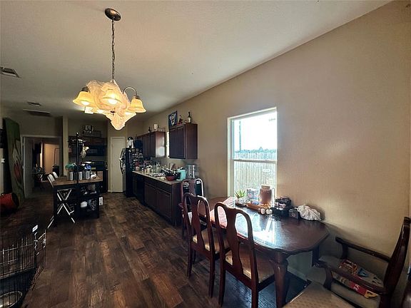 5th image of 8711 Beviamo St