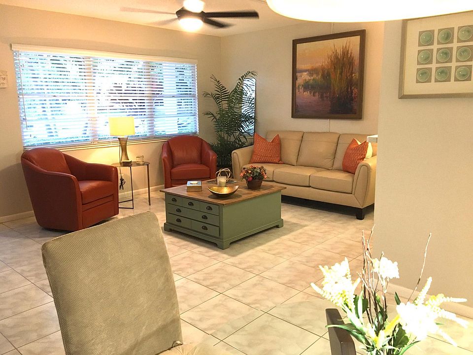 1st image of 1088 Harwood #1088