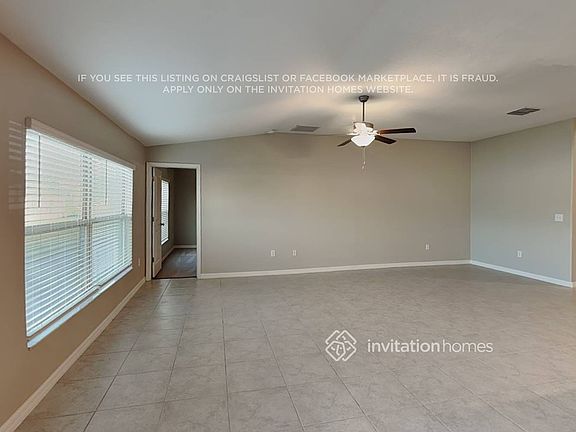 3rd image of 1533 Blue Rose Dr