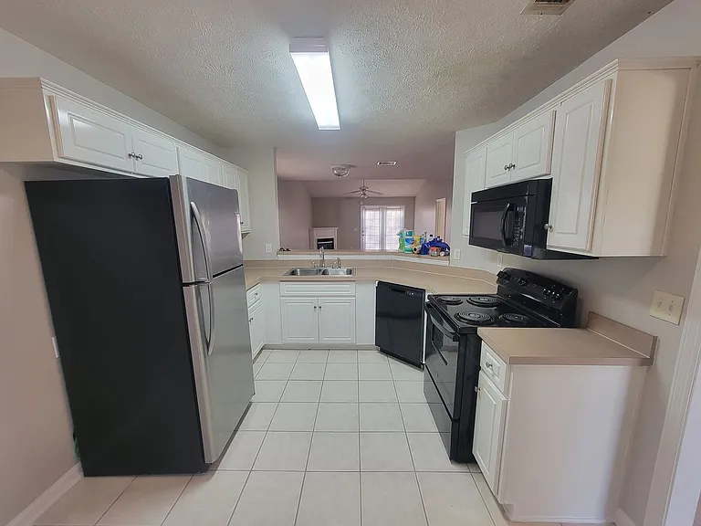 920 Cammaron Way — Photo 6