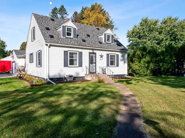 515 Elmwood St, Cloquet, MN 55720