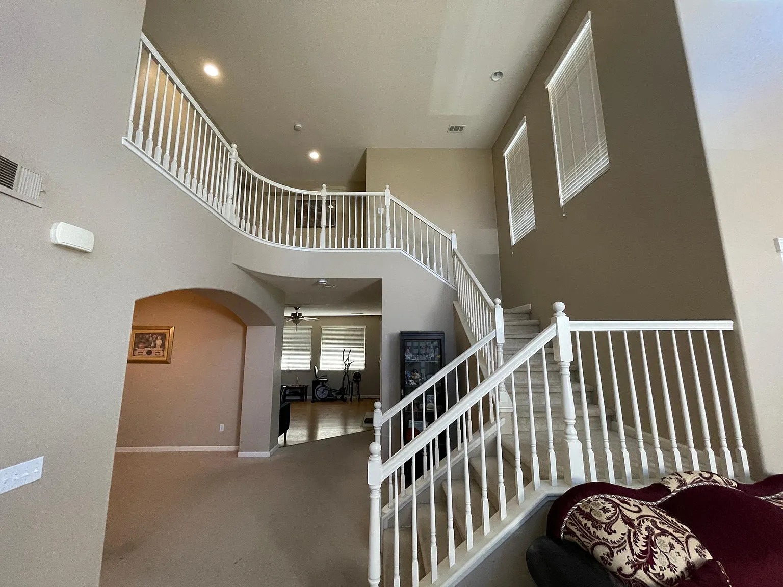 1244 Strawberry Dr photo 1