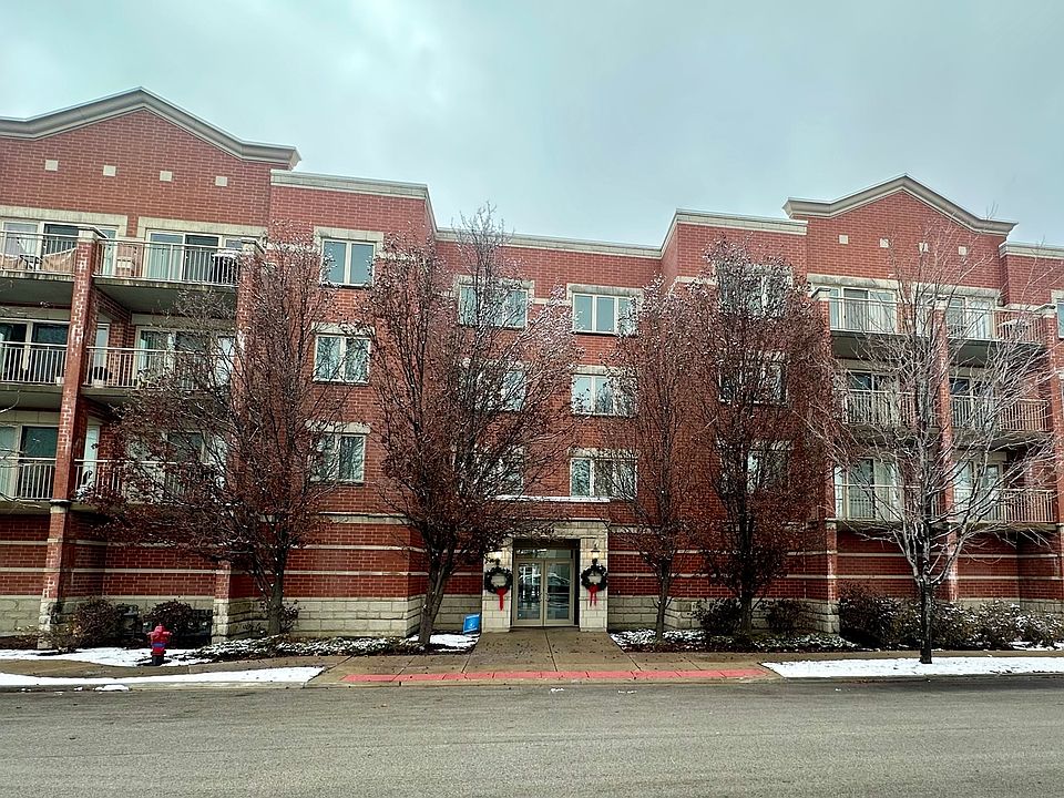 1st image of 9864 Leland Ave Unit 305