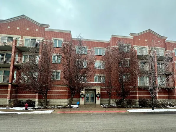 9864 Leland Ave Unit 305, Schiller Park, IL 60176