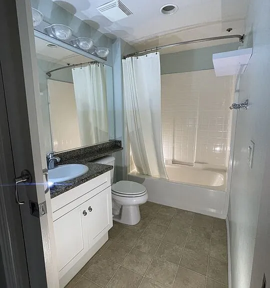100 S Alameda St #366 — Photo 12