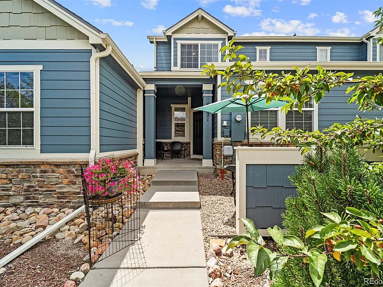 5521 Cross Creek Dr — Photo 2