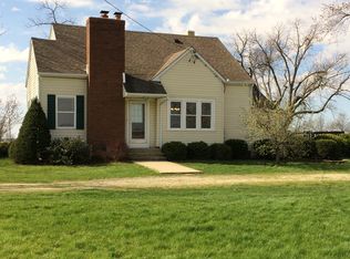 1129 Watkins Rd, Jamestown, OH 45335
