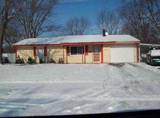 3960 Chateau Dr, Indianapolis, IN 46226