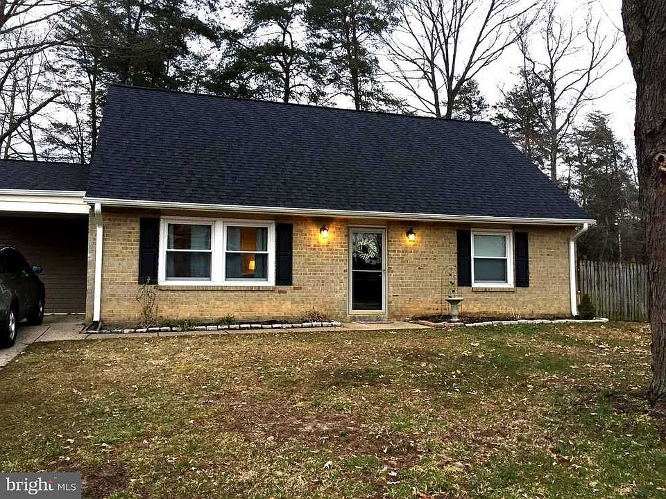 2nd image of 21 Blackpool Cir