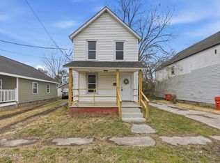 200 Queen Street, Elizabeth City, NC 27909