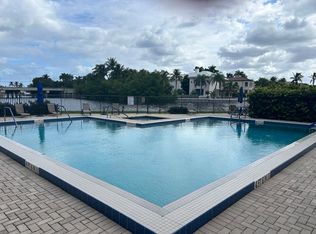 11370 Twelve Oaks Way #117, North Palm Beach, FL 33408