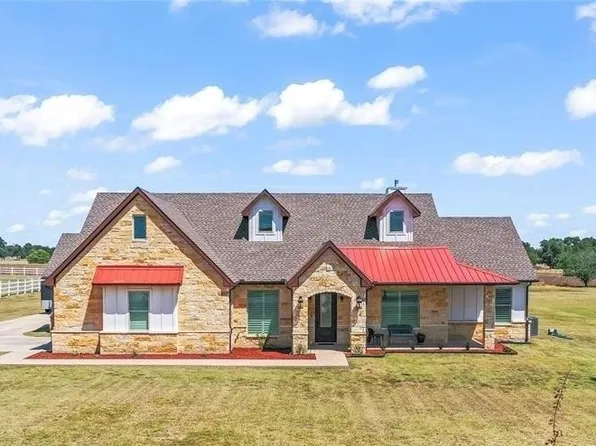 135 County Road 466, Gainesville, TX 76240