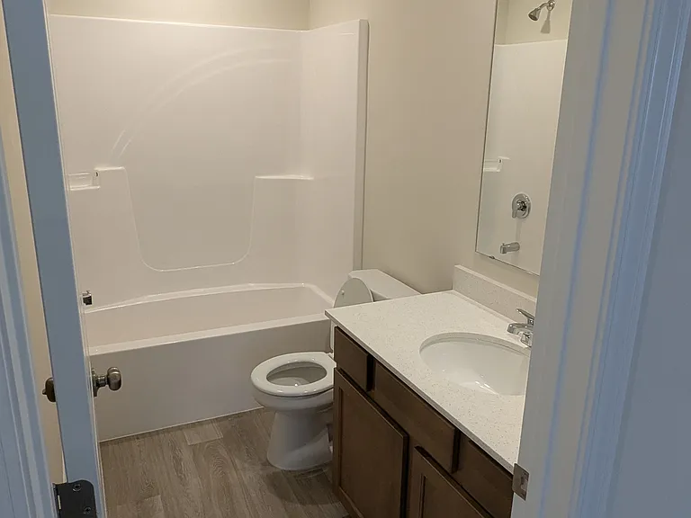 3858 Sterling Dr — Photo 22