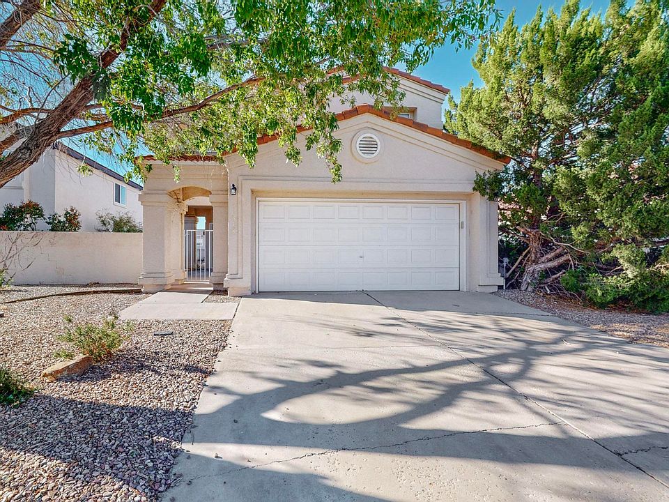 1st image of 11812 Kings Canyon Pl SE