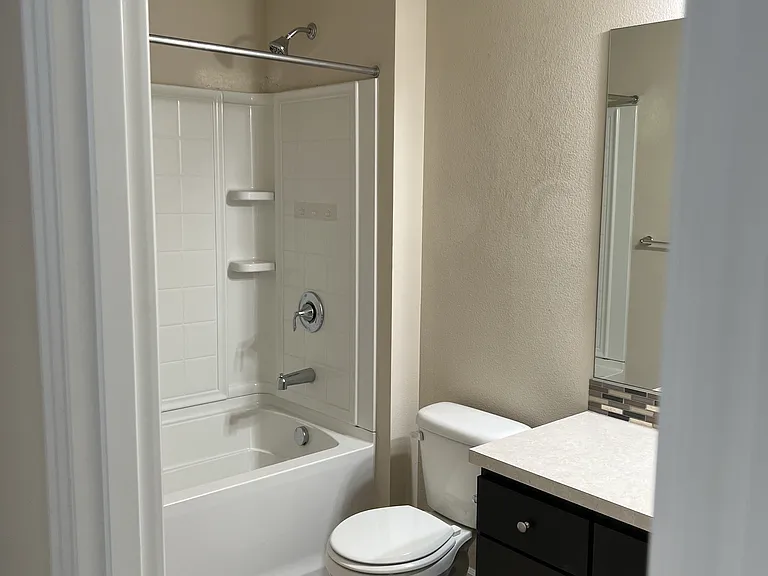 17024 SE Rhododendron St — Photo 17