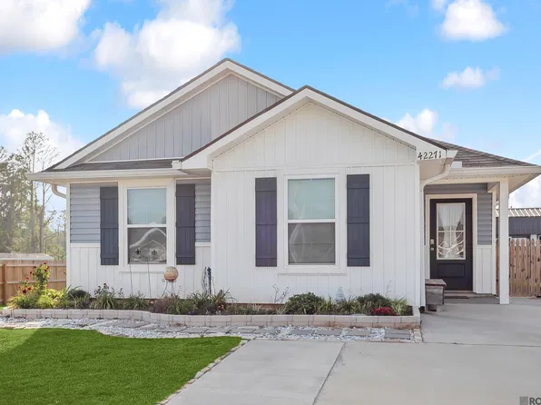 42271 Andrea Ln, Ponchatoula, LA 70454