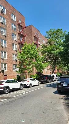 4th image of 33-04 91st St #6M