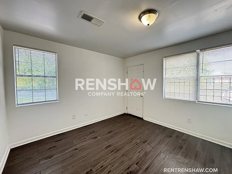 259 Maryland Ave #4 — Photo 3