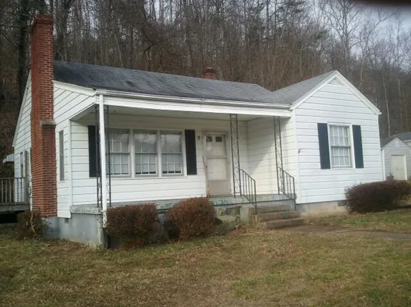 5 Church Hill Rd, Fieldale, VA 24089