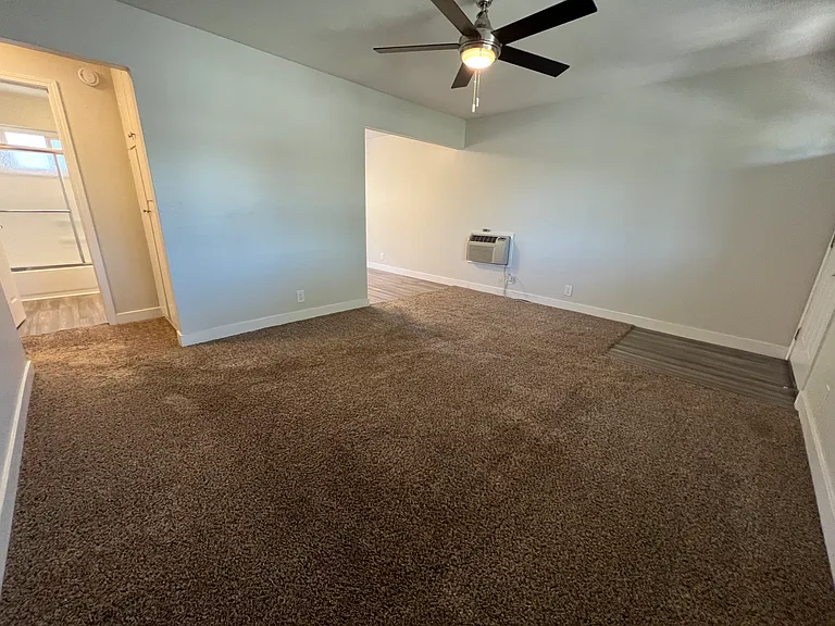 Mosaic Apartments — Photo 11