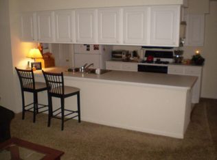 22671 Lenox Dr #G101, Fairview Park, OH 44126
