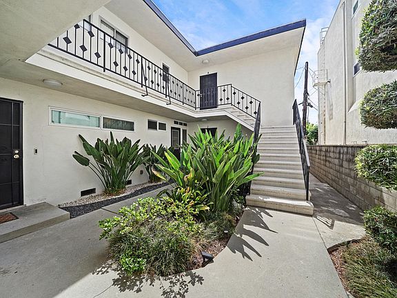 3rd image of 11410 Missouri Ave #4