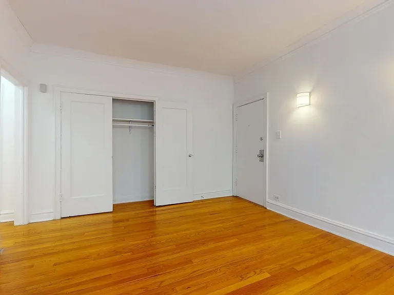5415 S. Woodlawn Avenue — Photo 45
