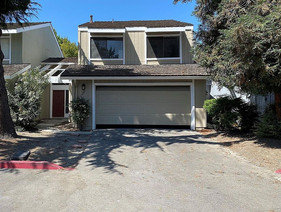 1st image of 2924 Shannon Ct