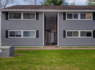 248 Quarry Hill Rd APT 73, South Burlington, VT 05403