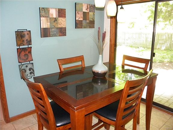 4th image of 8735 Columbine Cir