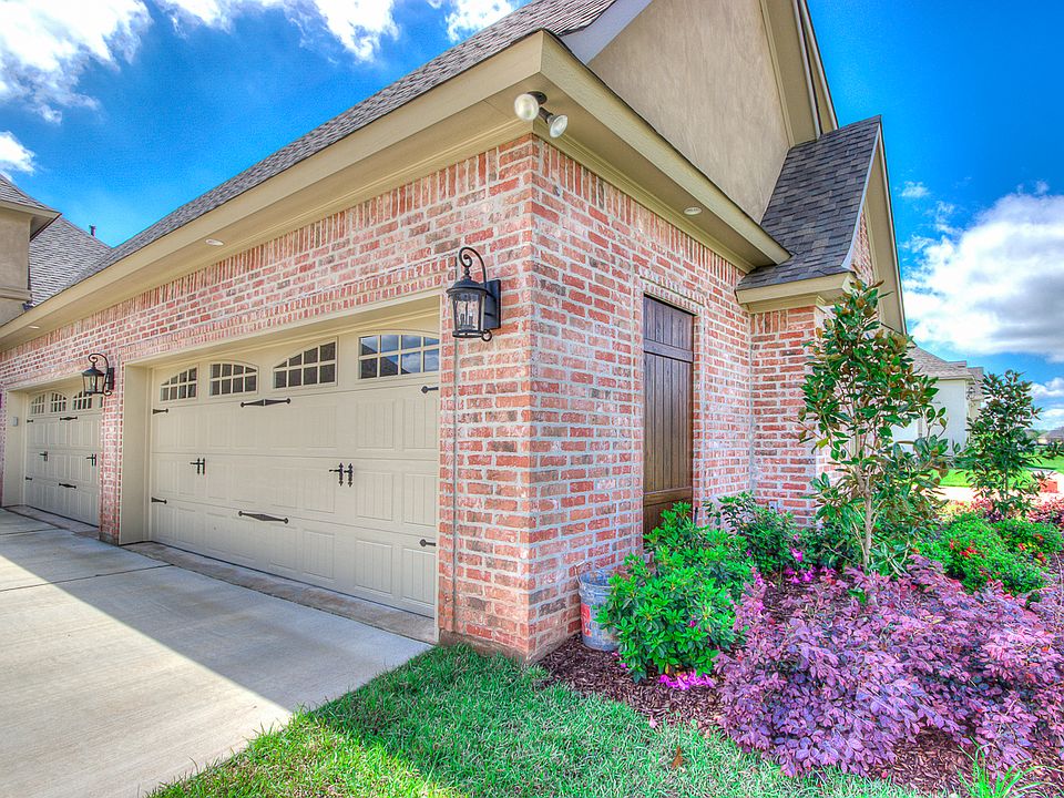 2nd image of 316 Tanyard Trc