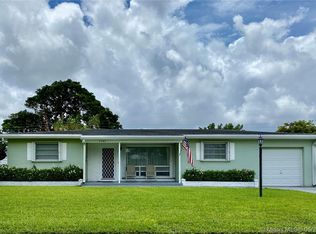 6780 SW 11th St, Pembroke Pines, FL 33023