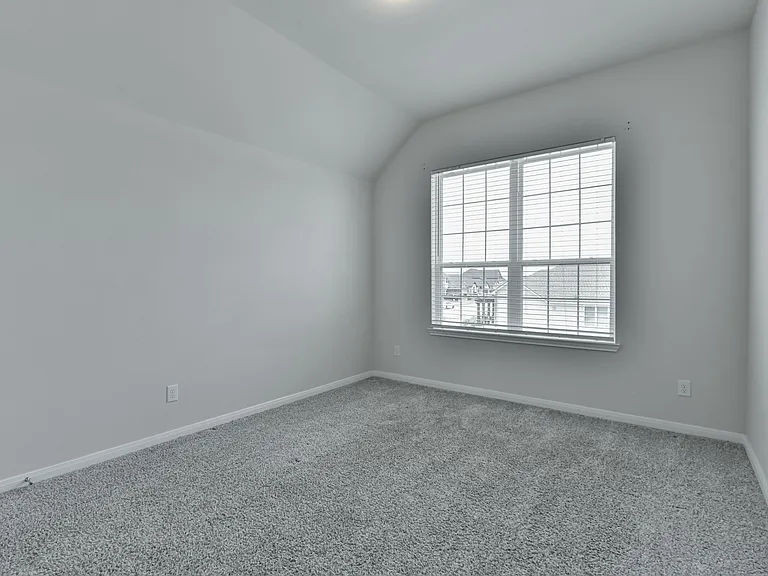 6306 Golden Gate Dr — Photo 29