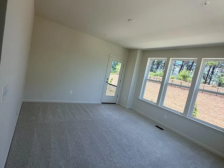 2548 Neabsco Common Pl — Photo 33