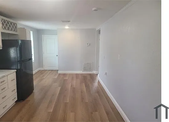 1320 S Oleander Ave #1 — Photo 7