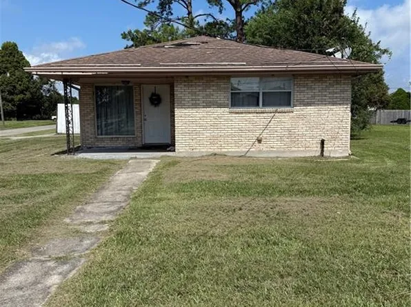 2100 Margaret Ln, Meraux, LA 70075