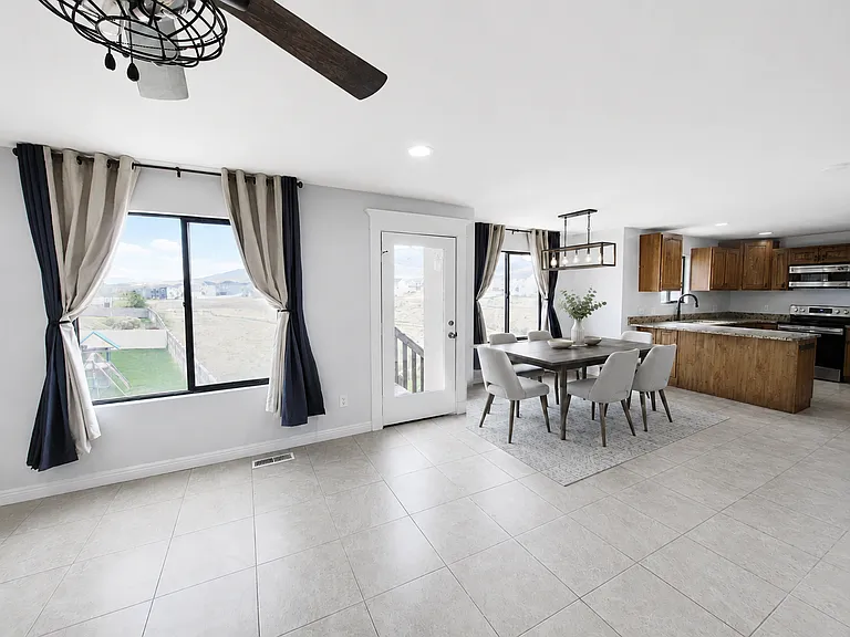 Dining area - (furniture not included)