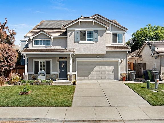 2nd image of 1827 Groveview Way