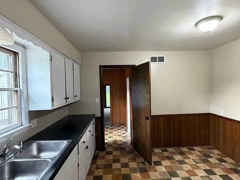 14590 Riley St — Photo 10