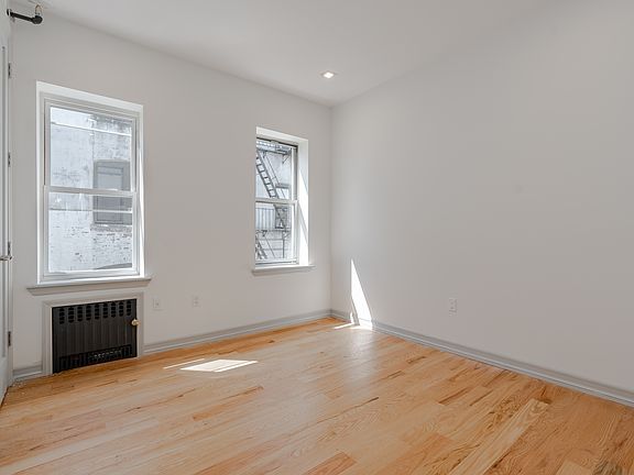 5th image of 68 W 107th St APT 61
