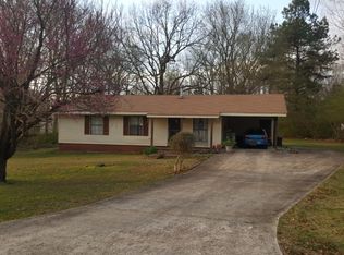 17 Bermuda Dr, Jackson, TN 38305