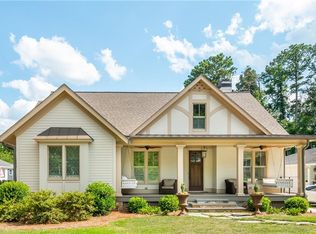352 Freyer Dr NE, Marietta, GA 30060