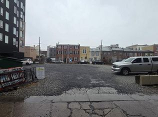 1121 N Front St, Philadelphia, PA