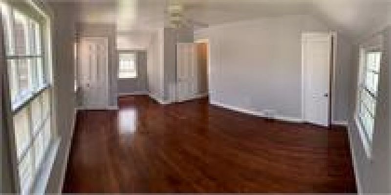 1st image of 4819 Grantwood Dr