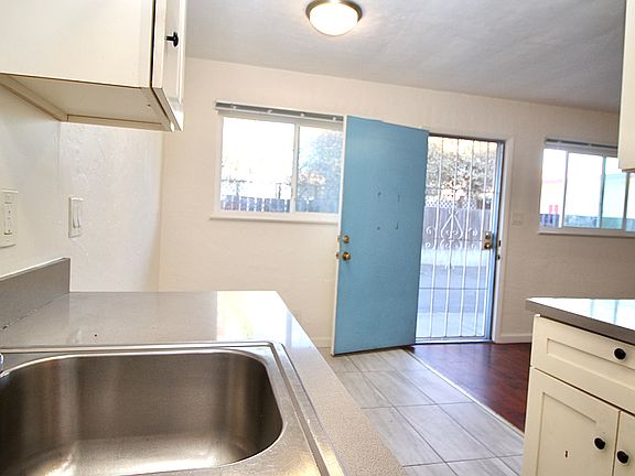5th image of 881 W A St APT 3