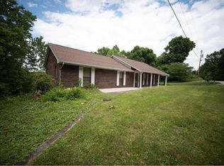 121 Ridge Rd, Raceland, KY 41169