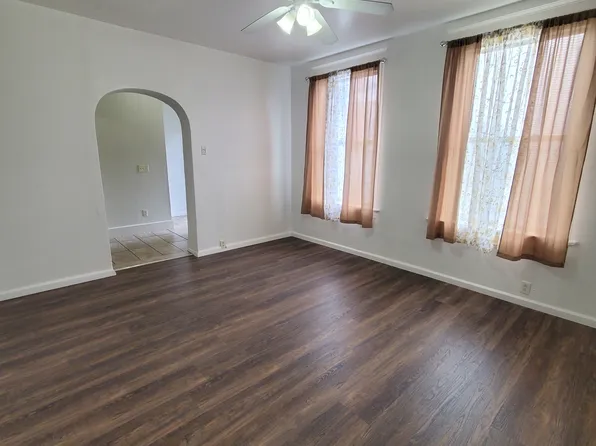 3915 S Compton Ave, Saint Louis, MO 63118