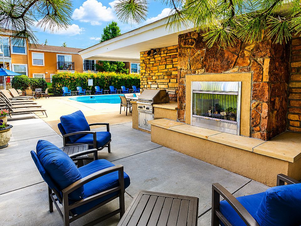 Outdoor Resdient Lounge with BBQ and Fireplace