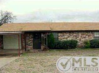 1701 Broken Bow Rd, Granbury, TX 76049