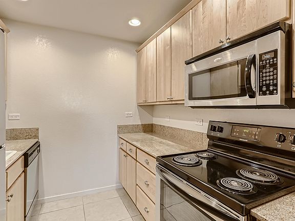 5th image of 601 W San Mateo Rd #139-building 13
